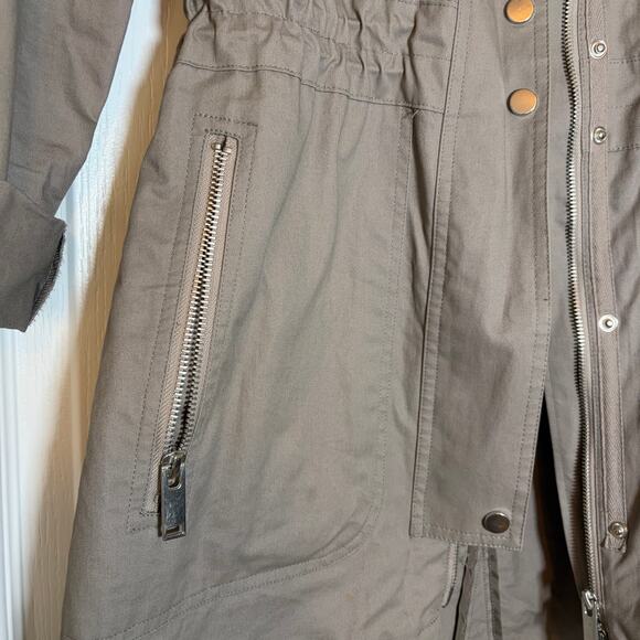Coffeeshop New York women’s hooded trench coat. Dark khaki. Size XS - Picture 3 of 7